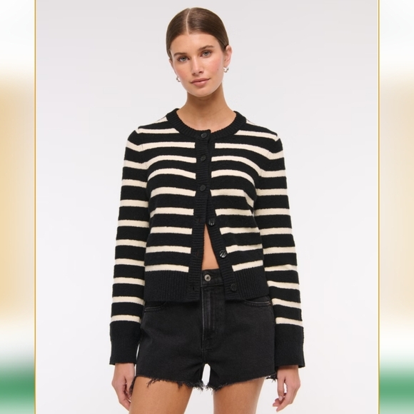 NWT The Mom Short High Rise - Picture 1 of 9
